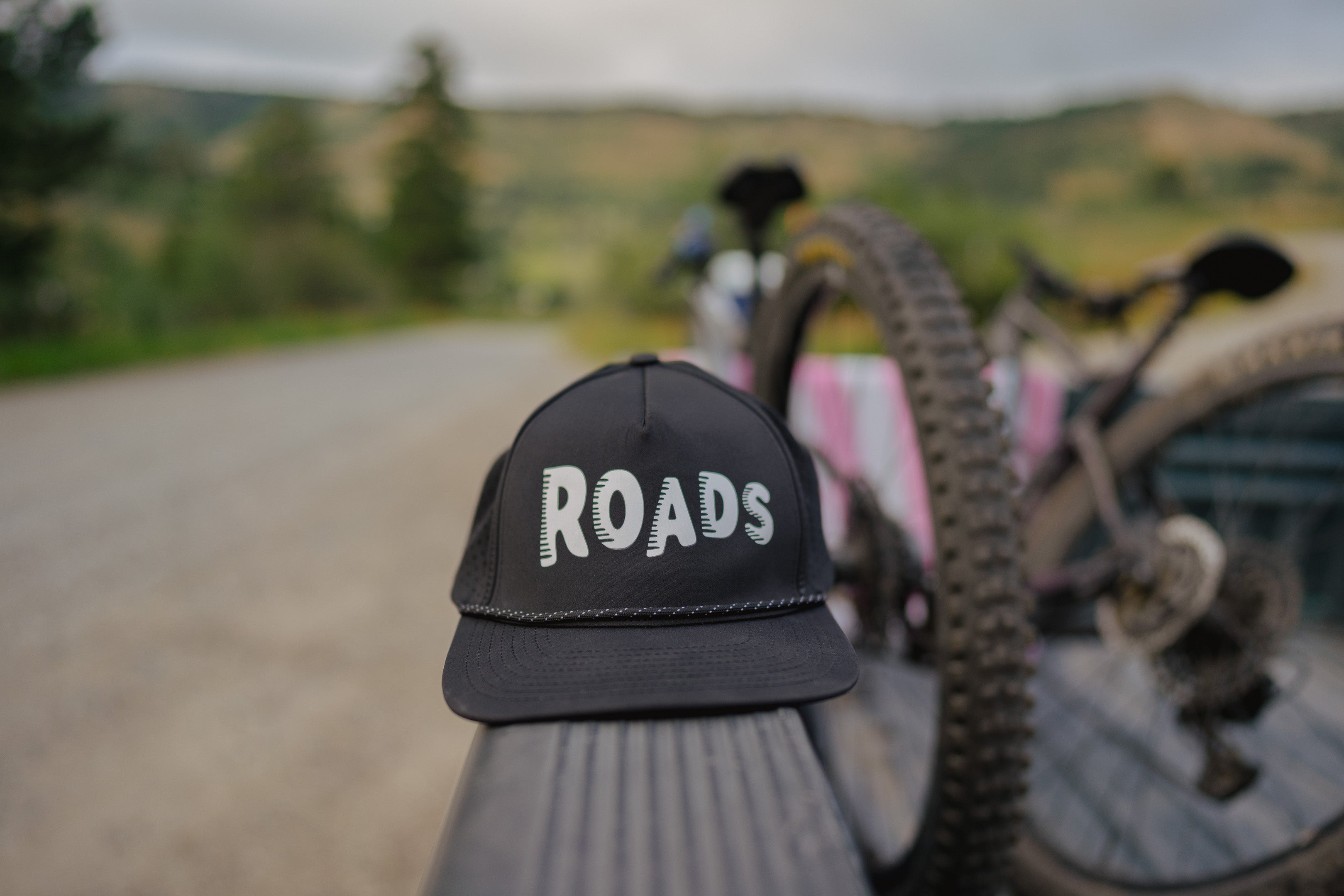 Roads Tech Trucker - Blacktop