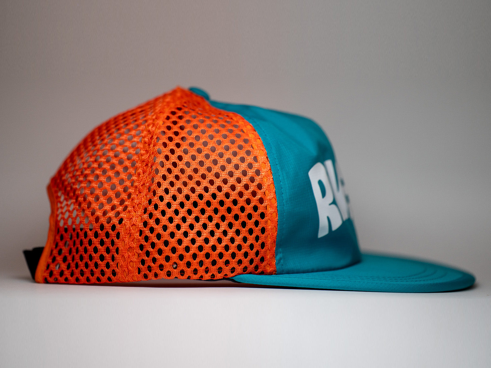 Rivers Mesh Hat - Hatch Runner