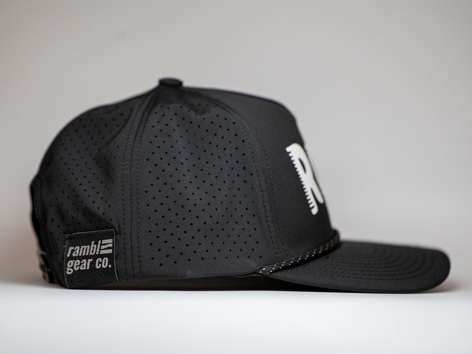 Roads Tech Trucker - Blacktop